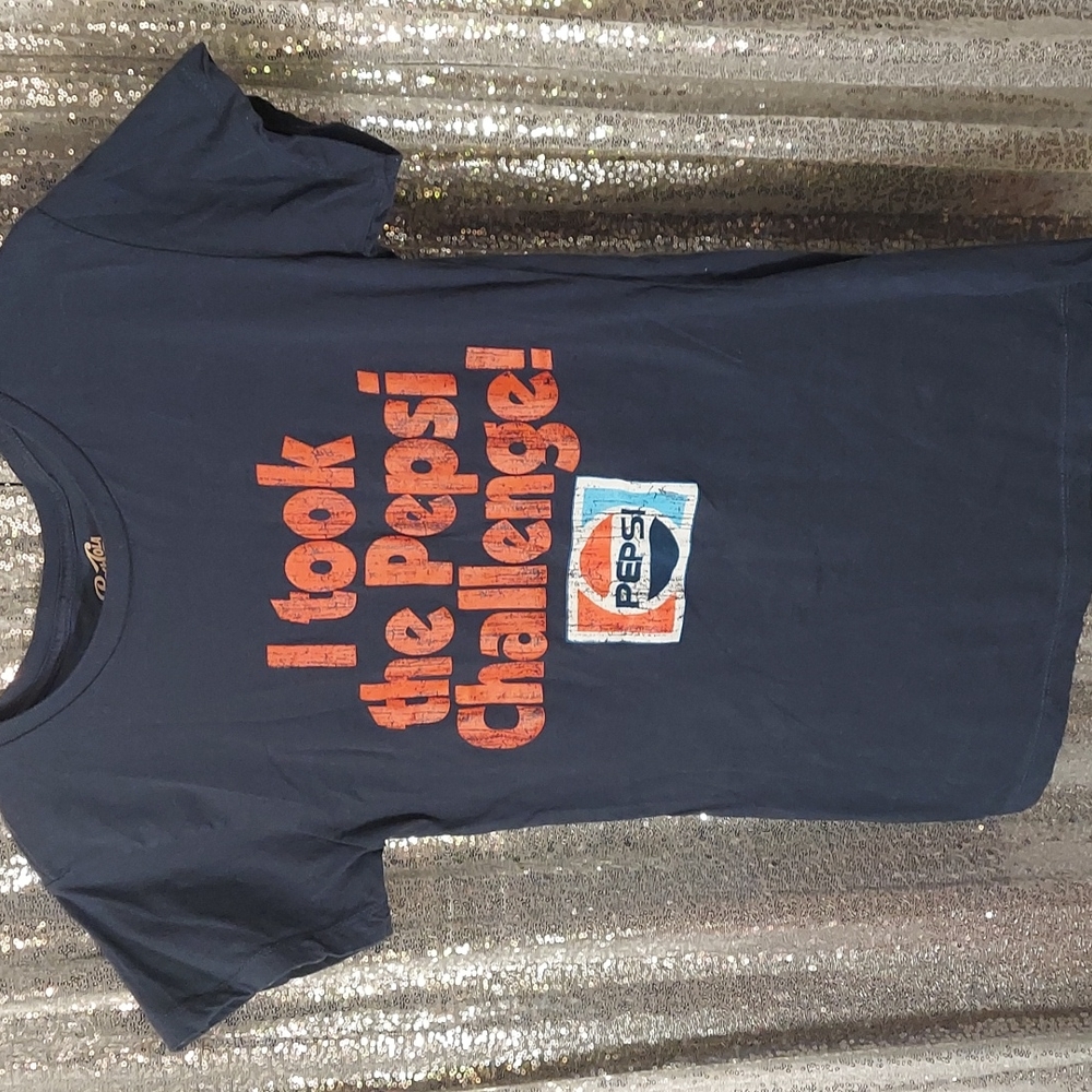 Vintage Pepsi-Cola t-shirt Size XL womens